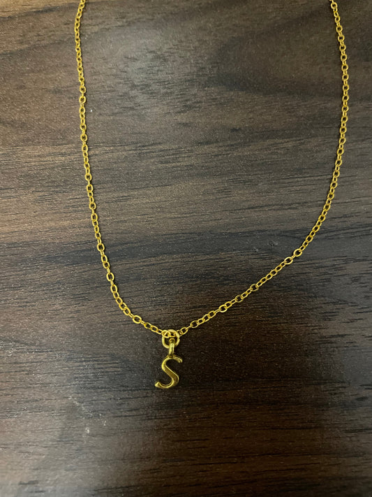 Gold Initial "S" Charm Necklace – Dainty Personalized Jewelry